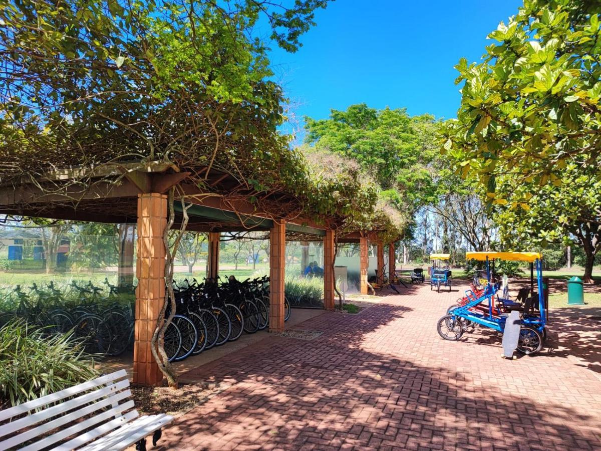 Com Piscina Recanto Do Lago No Santa Barbara Resort Residence أغواس دي سانتا باربارا المظهر الخارجي الصورة
